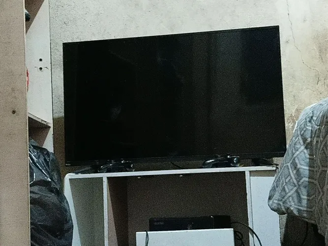TV PHILCO 42 POLEGADA