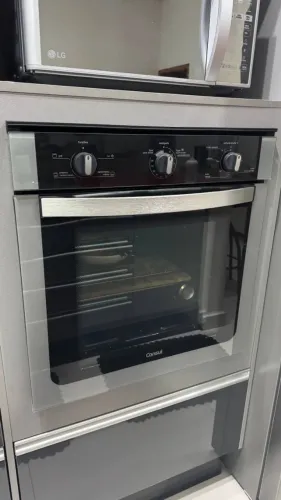 Forno Elétrico de Embutir Consul - 84L