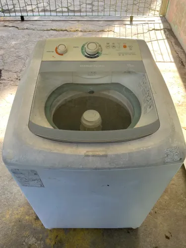 Máquina de lavar roupas