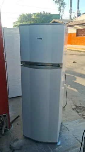Geladeira frostfree