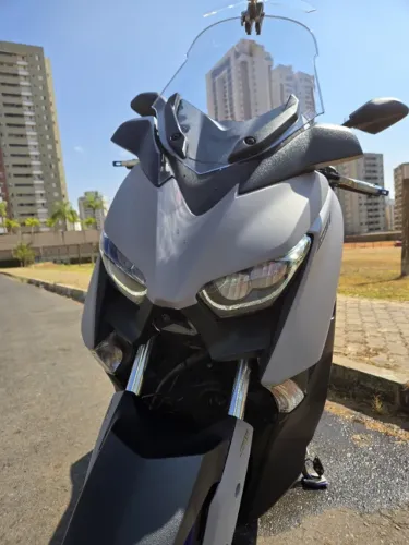 YAMAHA XMAX 250 ABS