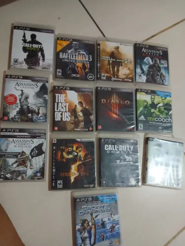 Jogos de ps3 so vendo tudo 150 tudo tem 13 jogos