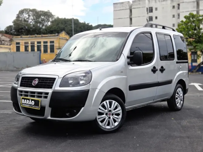 Fiat Doblo Essence 1.8 Flex 16V 5P 2021