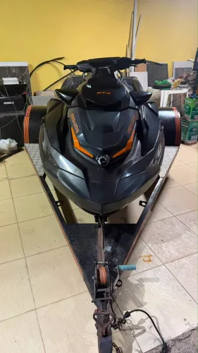 Jetski 230