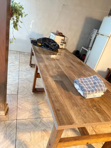 Mesa de madeira 