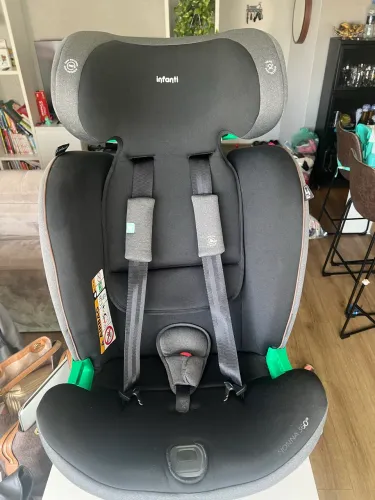 Cadeira nonna 360 infantil carro 1 ano uso