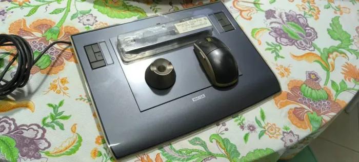 MESA DIGITALIZADORA WACOM INTUOS 3 MODELO PTZ-630