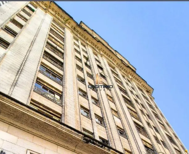 Studio mobiliado de 31 m² no Centro Histórico com ar-condicionado, cama, máquina de lavar