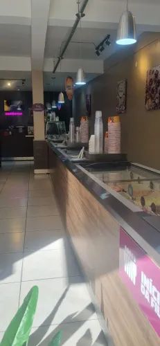 Mobilia completa para sorveteria e acaiteria no formato self-service