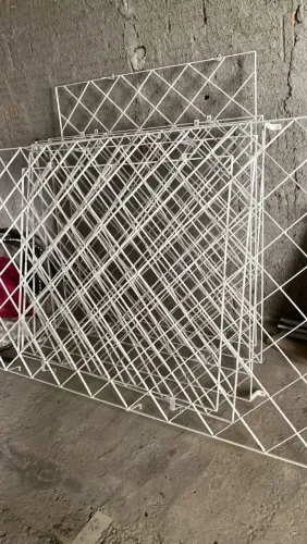 GRADES EXCELENTES FERRO BRANCO 