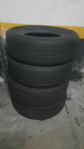 Pneus em oferta