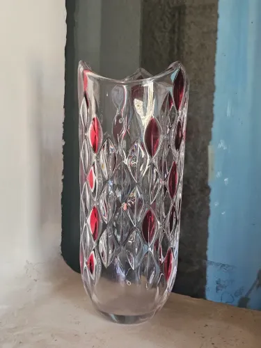 Maravilhoso vaso em cristal