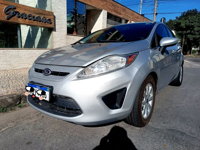 Ford Fiesta SE 1.6 16V Flex 5P 2013