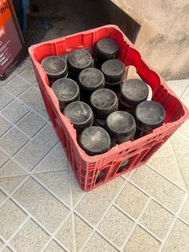 Vasilhame de litrão com 12 garrafas