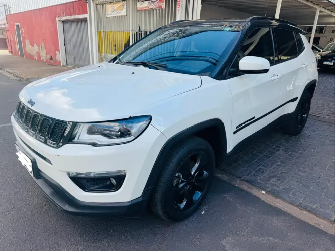 Jeep Compass Night Eagle 2.0 4X2 Flex 16V AUT 2018
