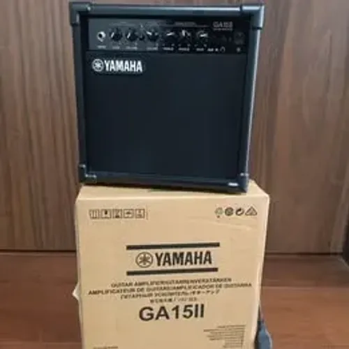 Cubo para Guitarra GA15II 15W RMS Yamaha