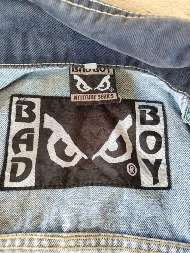 Jaqueta bad boy anos 2000