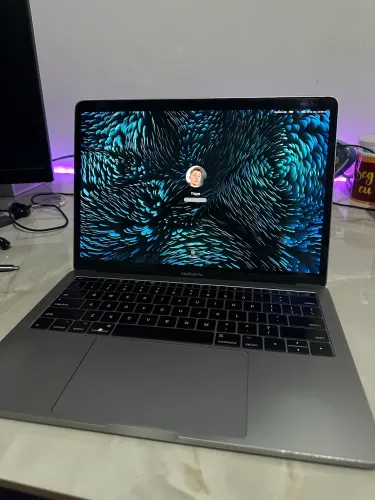 MacBook Pro 13?