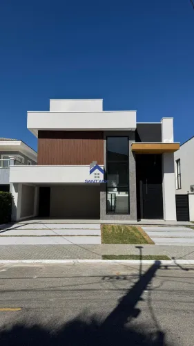 Sobrado de 357m² de área construída com 4 dormitórios sendo 3 suítes no Residencial Green