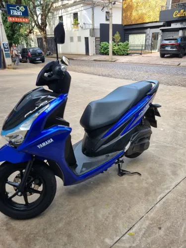 FLUO 125cc 2026 AZUL