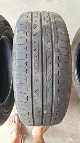 Pneu 215 70 R16 Bridgestone original