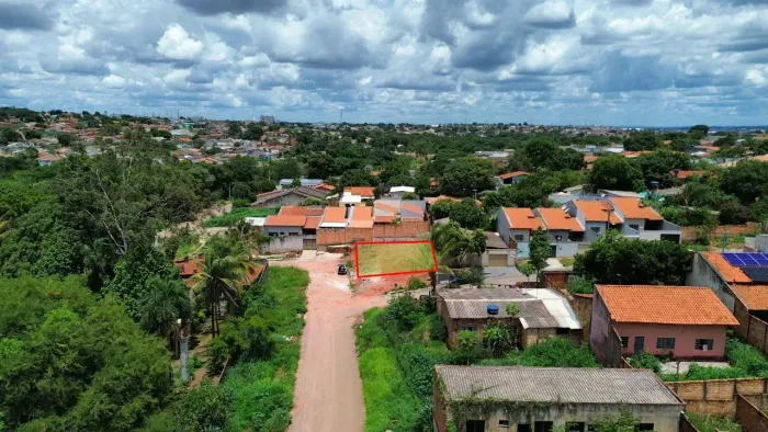 Lote Bairro Itapuã Aparecida de Goiânia