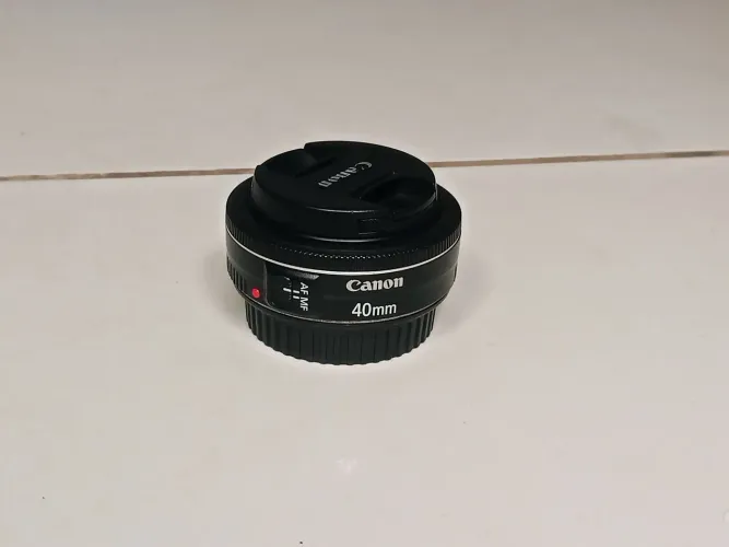 Lente 40 mm 2.8 EF Canon