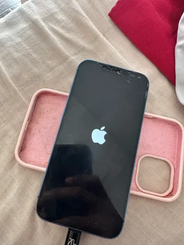 Vendo iPhone 13 