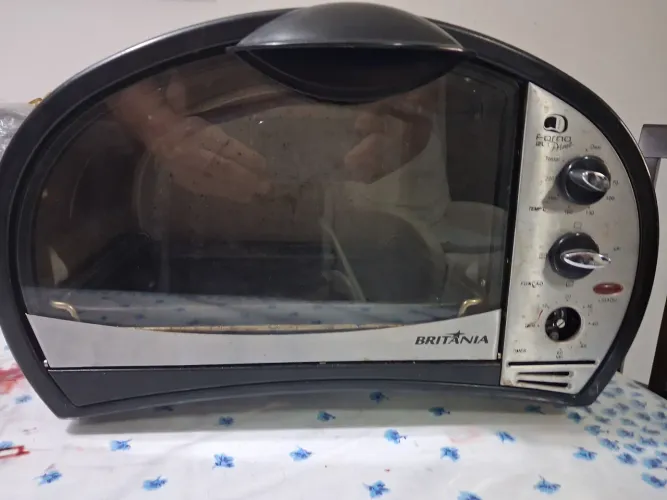 Forno Prime Britânia elétrico 12L