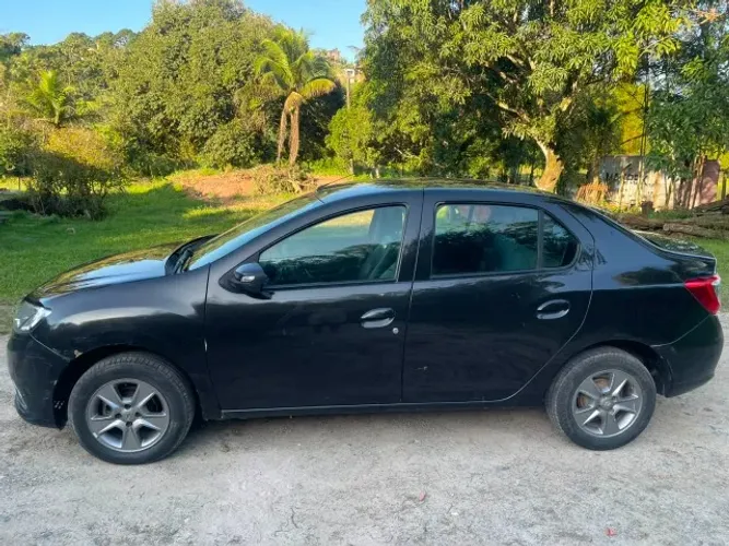 Renault Logan Dynamique Hi-flex 1.6 8V 4P 2015