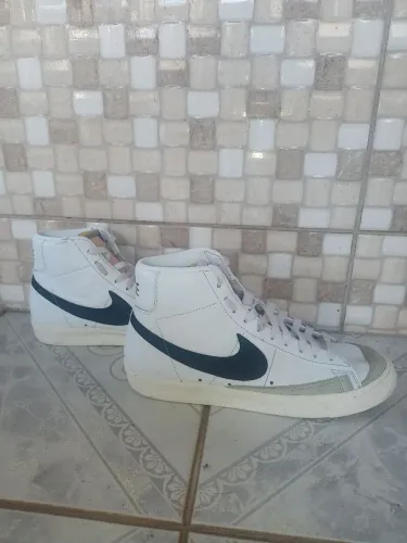 Tênis Nike Blazer Mid 77 tamanho 41