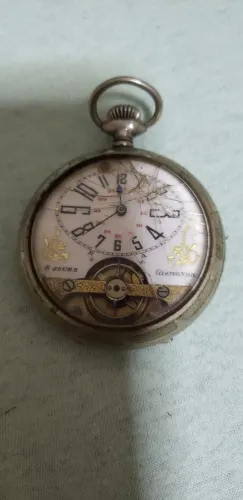Relógio de bolso antigo