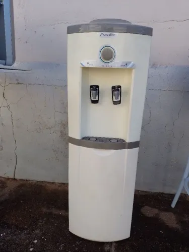 BEBEDOURO DE ÁGUA ESMALTEC DE COLUNA