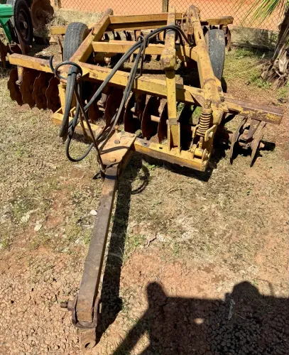 Grade Niveladora TATU