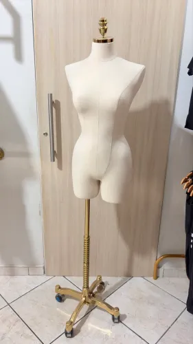 Manequim Feminino Busto Perola Luxo Loja Pedestal Dourado
