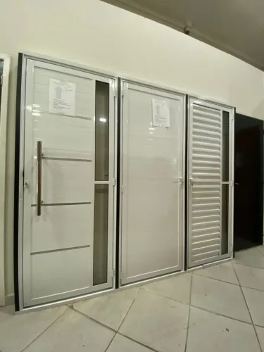 PORTAS DE ALÚMINIO BRANCO A PARTIR DE $729,00 - OFERTA LIMITADA