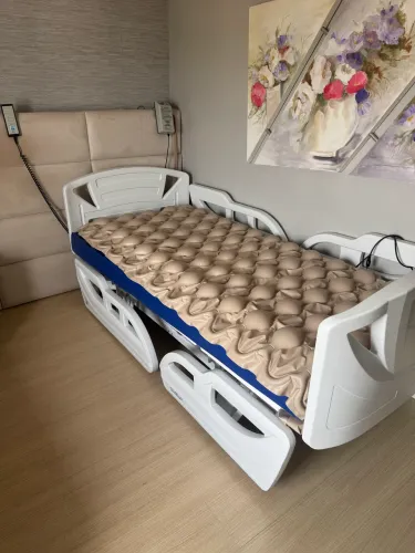 Cama hospitalar pouco uso