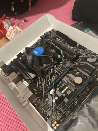 Kit placa mãe e processador