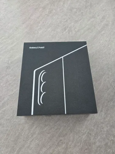 **OPORTUNIDADE** Samsung Galaxy Z FOLD 7 16/1.024gb NOVO LACRADO 1 ANO DE GARANTIA