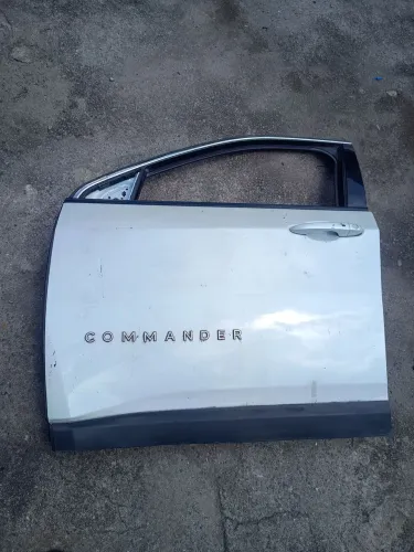 COMANDER PORTA DIANTEIRA ESQUERDA 