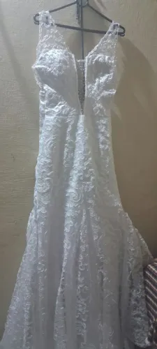 2 vestidos de noiva/casamento, bonitos e modelos diferentes