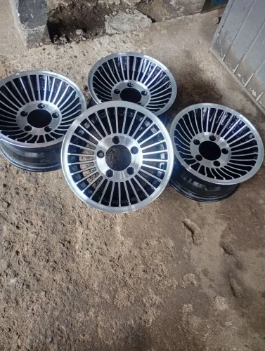 Rodas F 1000