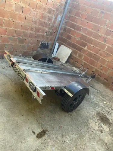 Carretinha pra motos