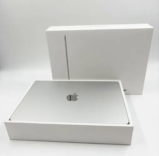 Oportunidade MacBook Air 15-inch 16Gb 256G novo