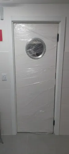 Instalador de Portas de Madeira 