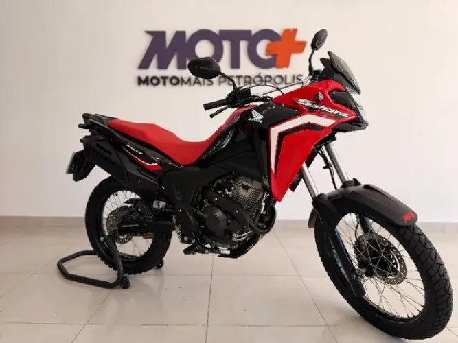 HONDA XRE 300 SAHARA RAL