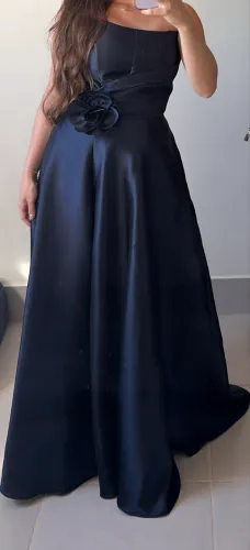 Vestido de festa azul marinho