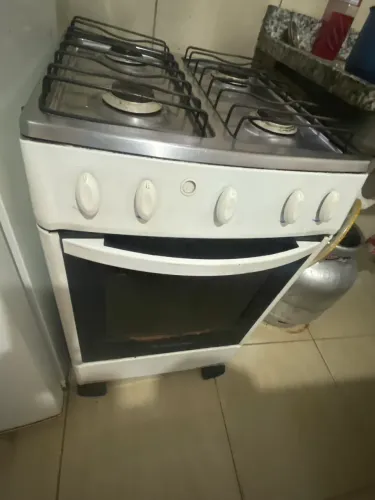 Fogão 4 bocas