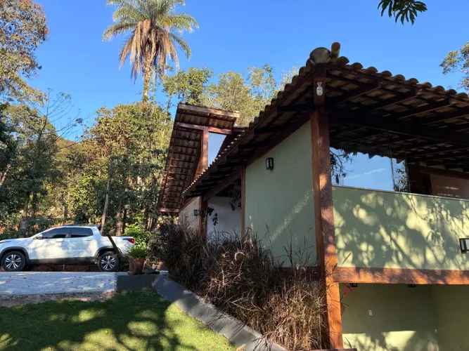CASA MACACOS 4 QUARTOS