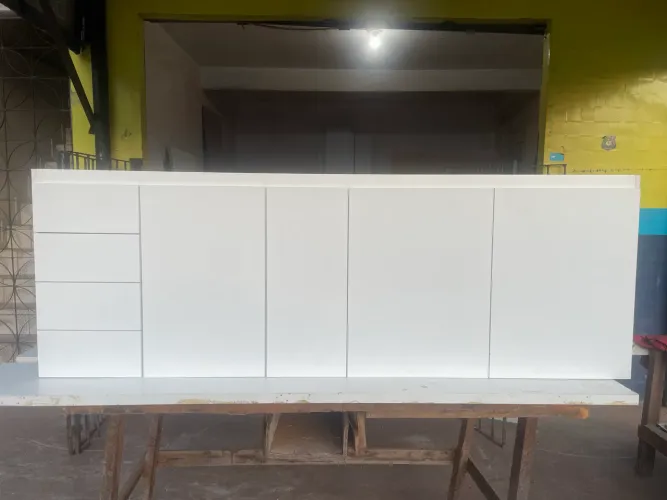 Armário em 100% Mdf